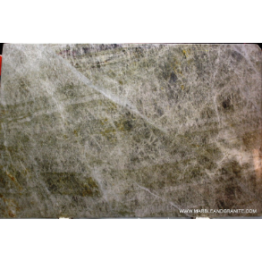 8541 - quartzite countertop
